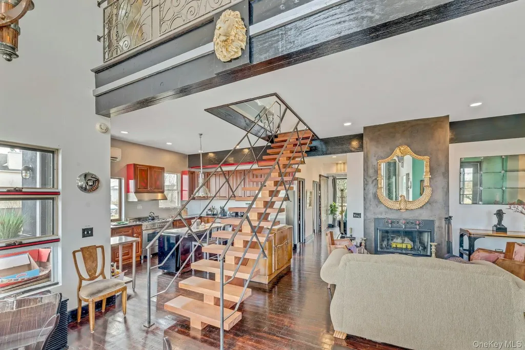 23 Wavecrest Drive Mastic Beach NY 11951