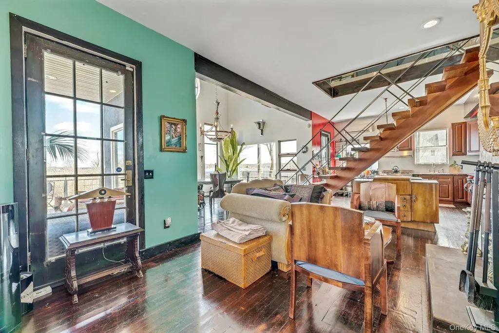 23 Wavecrest Drive Mastic Beach NY 11951