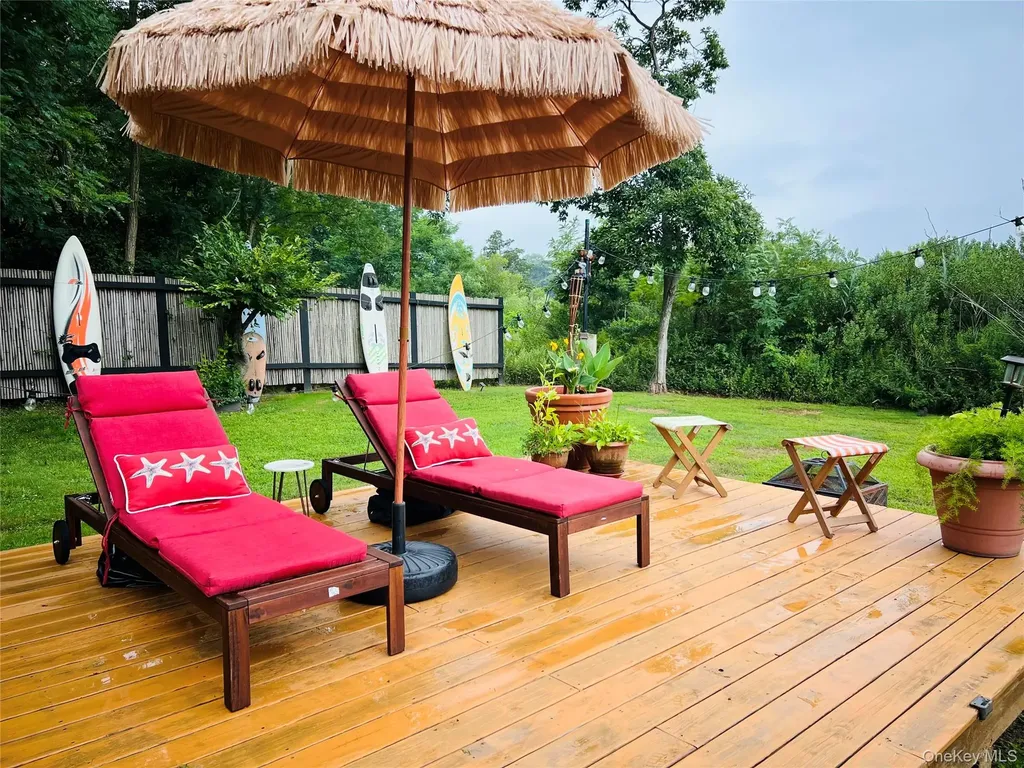 23 Wavecrest Drive Mastic Beach NY 11951