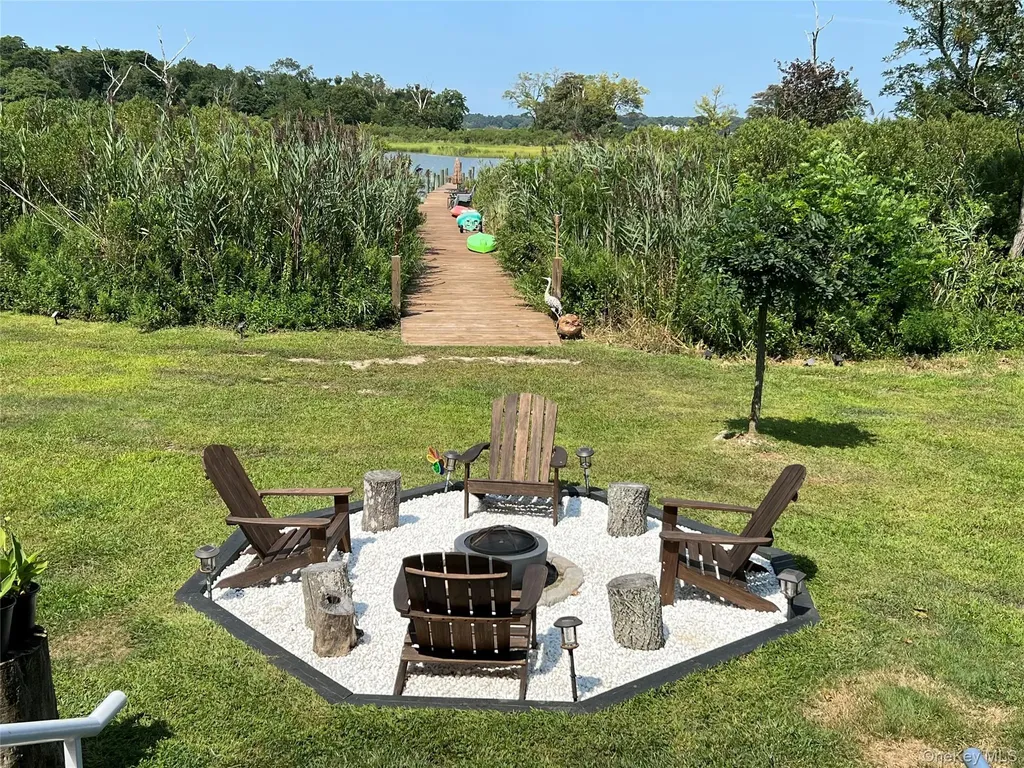23 Wavecrest Drive Mastic Beach NY 11951