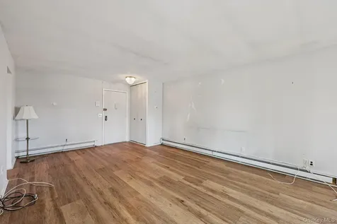 107 N Broadway White Plains NY 10601