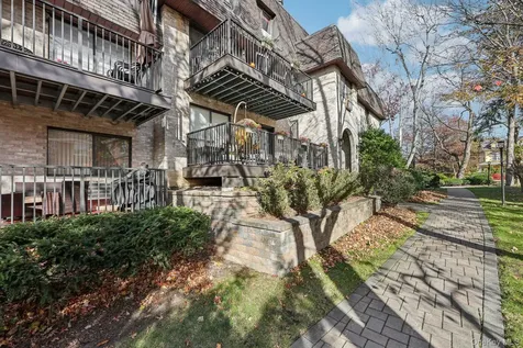 107 N Broadway White Plains NY 10601