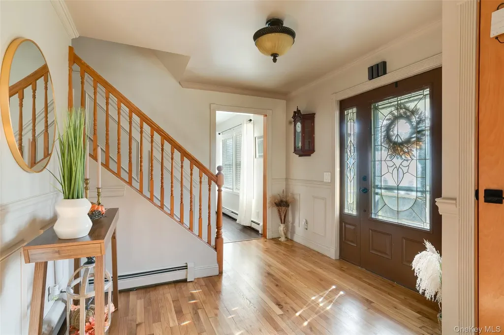 84 Josephs Drive Saugerties NY 12477