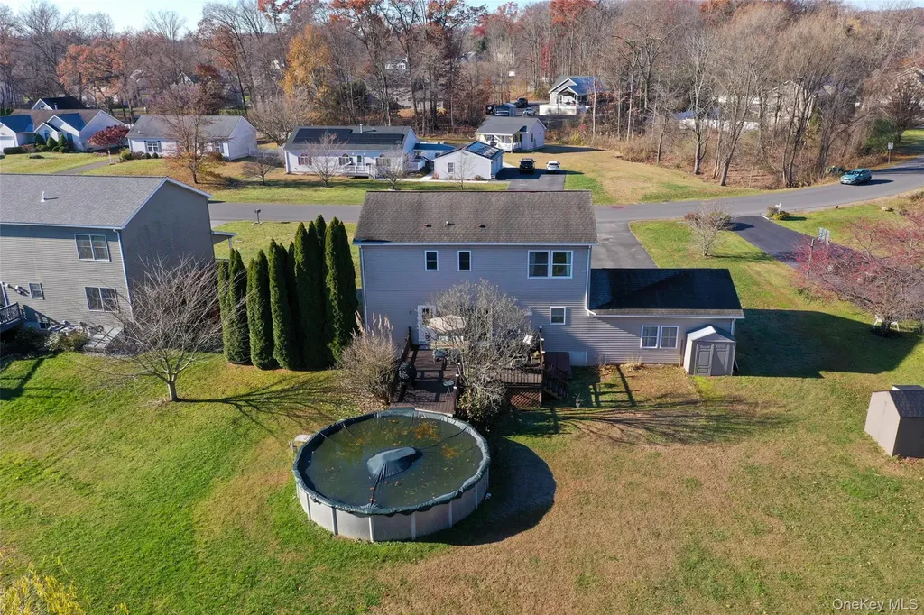 84 Josephs Drive Saugerties NY 12477