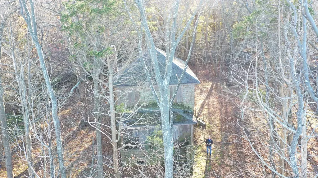2788 Wading River Road Wading River NY 11792