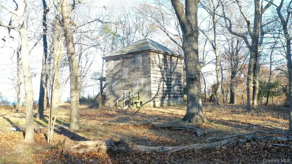 2788 Wading River Road Wading River NY 11792