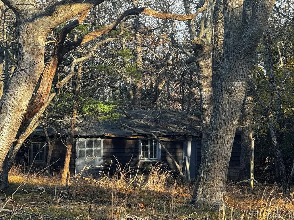2788 Wading River Road Wading River NY 11792