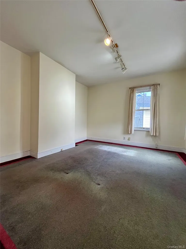 47 Wickham Avenue Middletown NY 10940