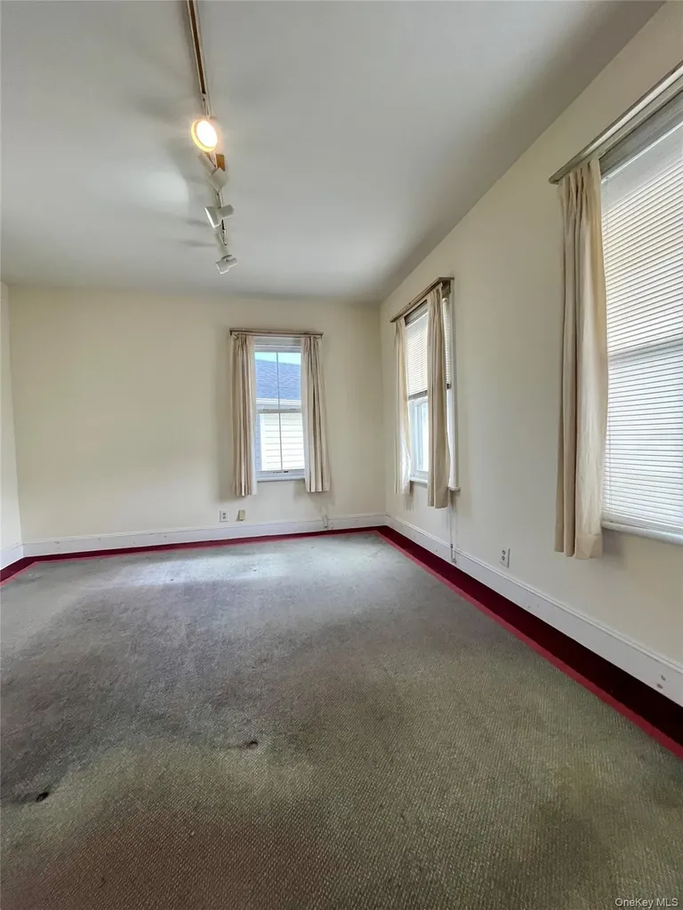47 Wickham Avenue Middletown NY 10940