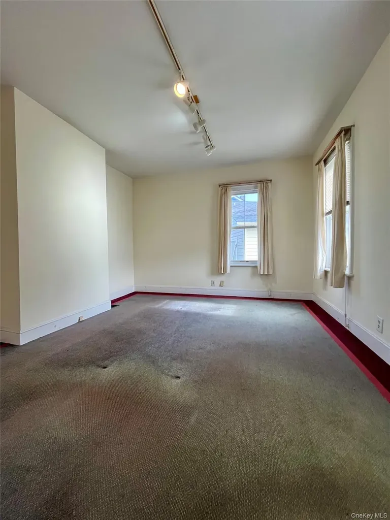 47 Wickham Avenue Middletown NY 10940