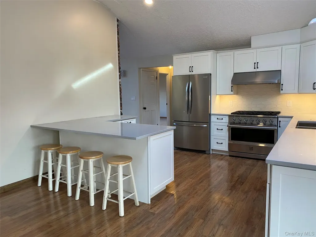 19 Cascade Lake Road Warwick NY 10990