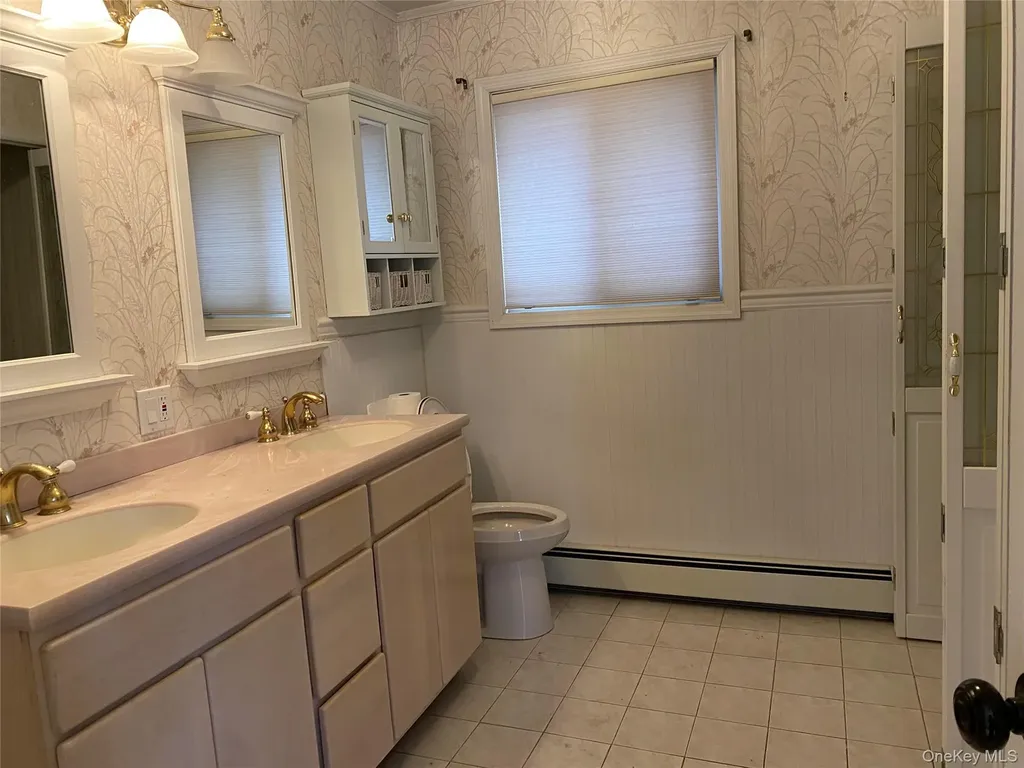 19 Cascade Lake Road Warwick NY 10990