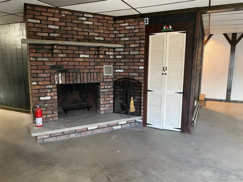 19 Cascade Lake Road Warwick NY 10990