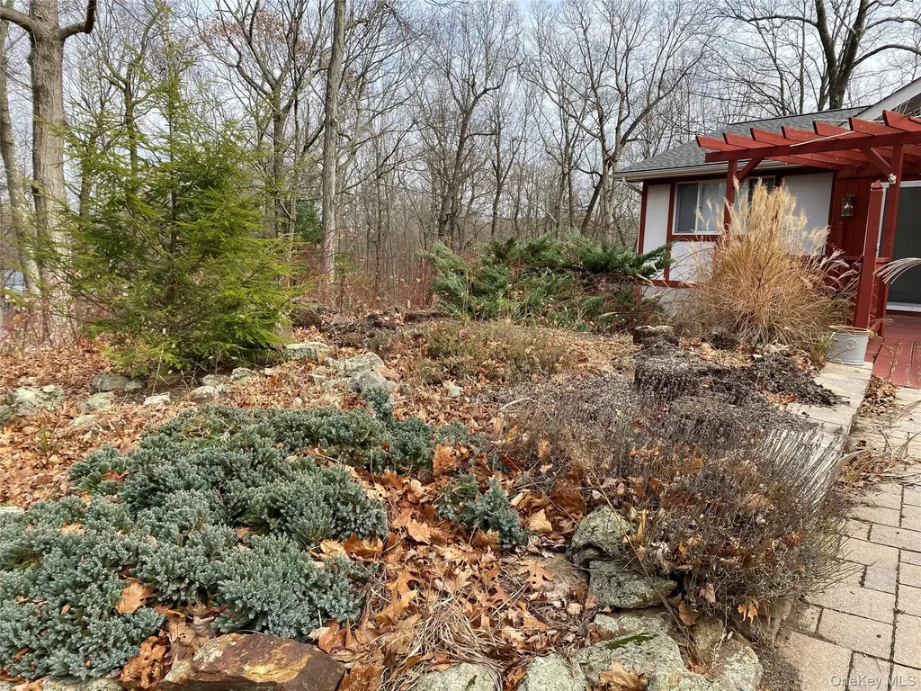 19 Cascade Lake Road Warwick NY 10990