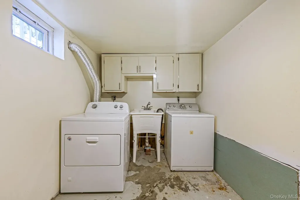 18 Jasper Street S Valley Stream NY 11580