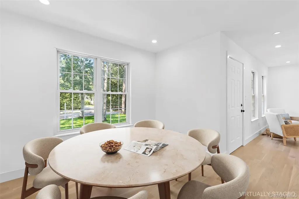 13 Shore Road Hampton Bays NY 11946