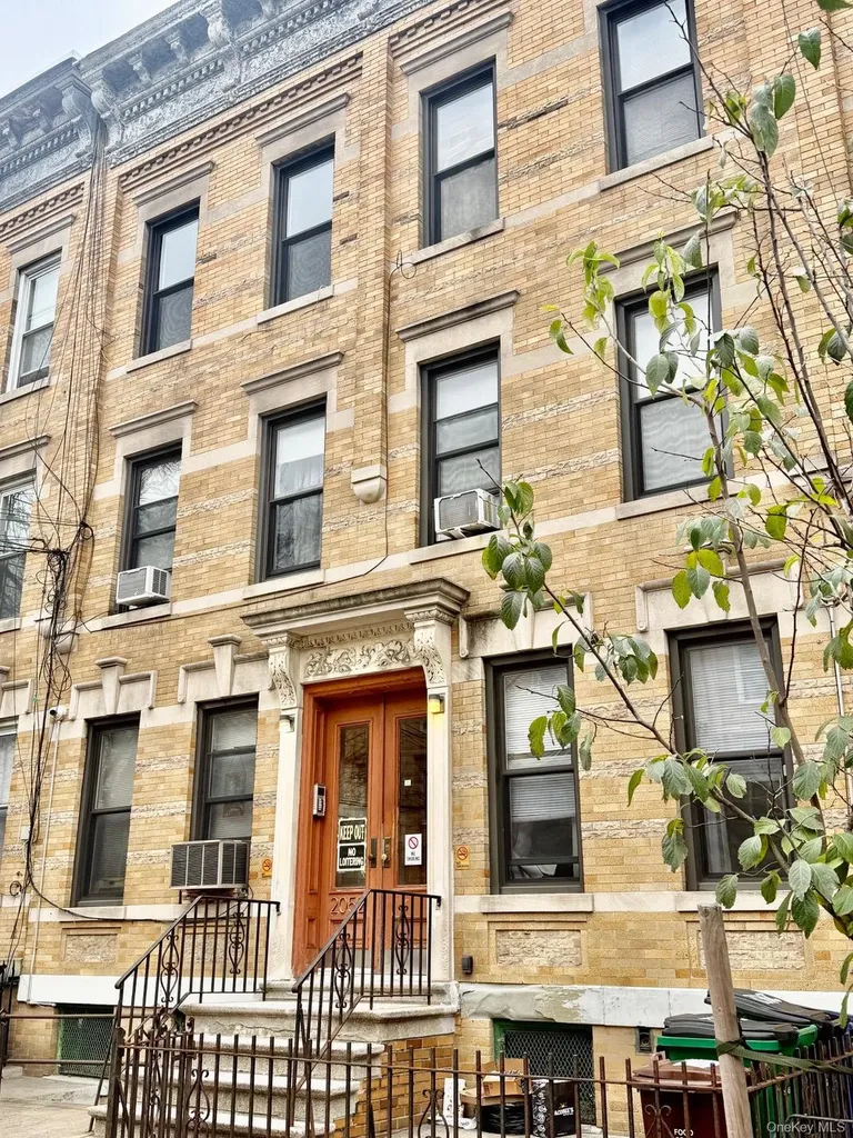 2052 Gates Avenue Ridgewood NY 11385