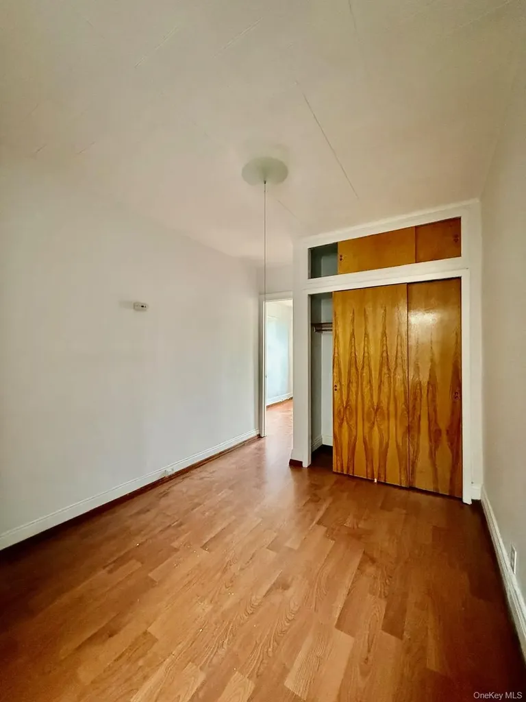 2052 Gates Avenue Ridgewood NY 11385