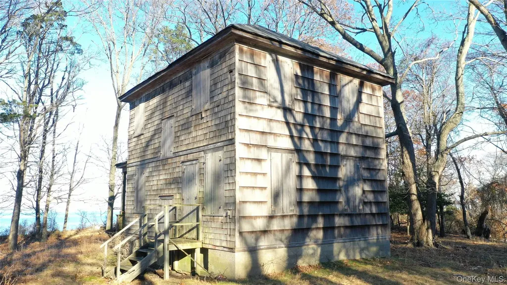 2788 N Wading River Road Wading River NY 11792