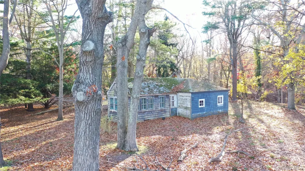 2788 N Wading River Road Wading River NY 11792