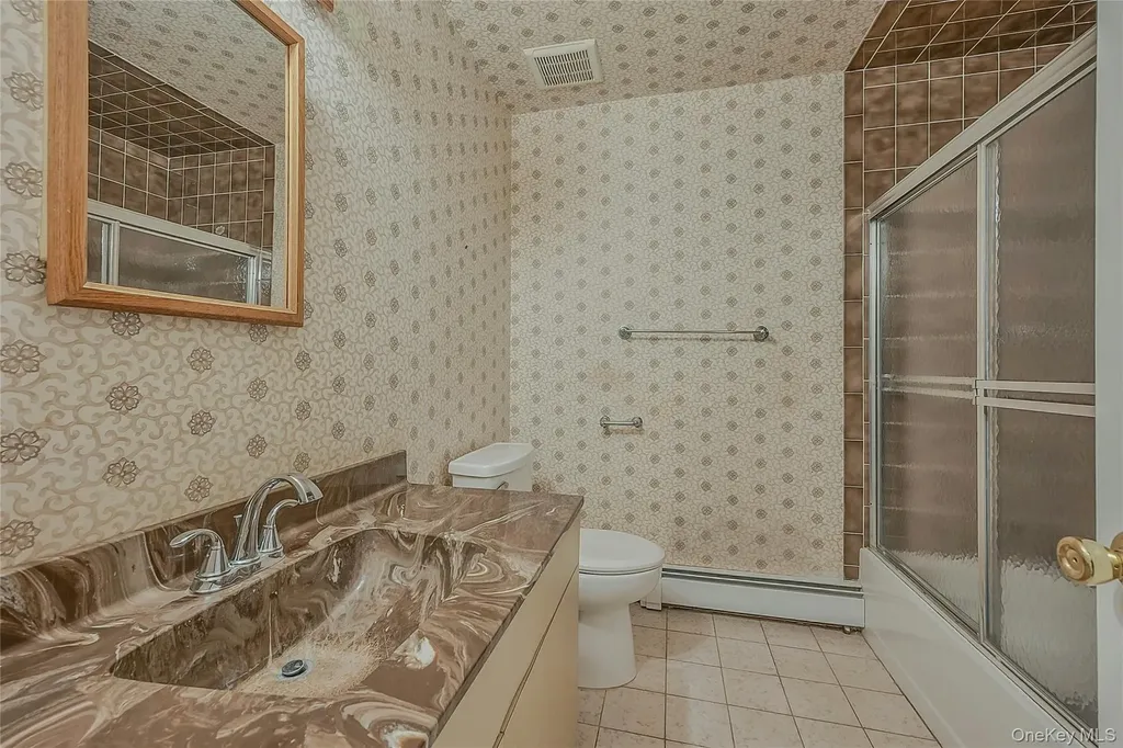 22 Highridge Drive Huntington NY 11743