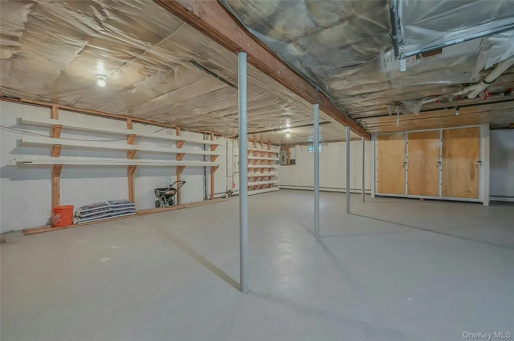 22 Highridge Drive Huntington NY 11743
