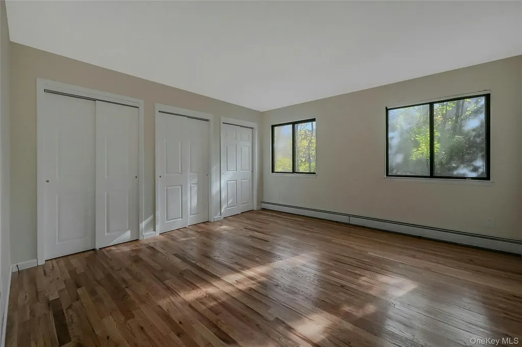 22 Highridge Drive Huntington NY 11743