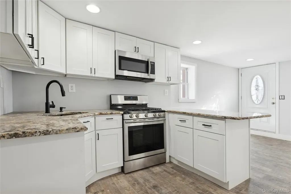 10223 164th Drive Howard Beach NY 11414
