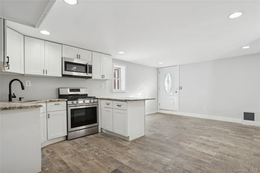 10223 164th Drive Howard Beach NY 11414