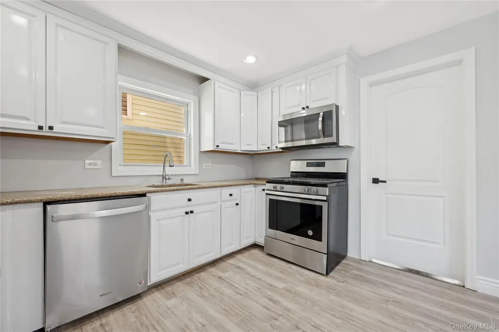 10223 164th Drive Howard Beach NY 11414