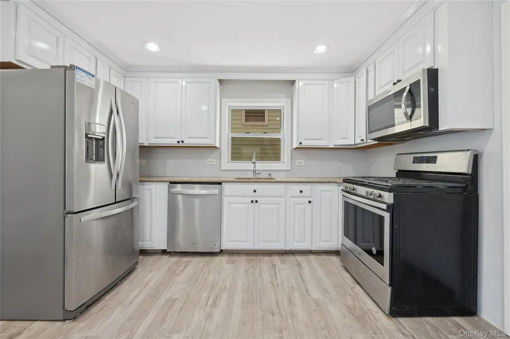 10223 164th Drive Howard Beach NY 11414