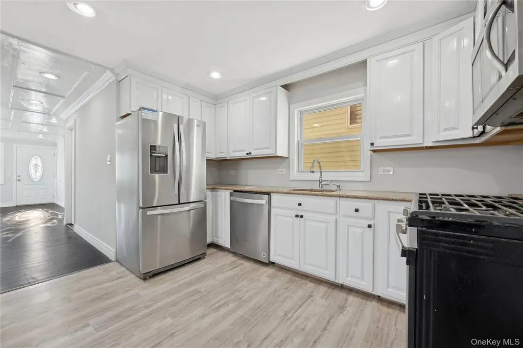 10223 164th Drive Howard Beach NY 11414
