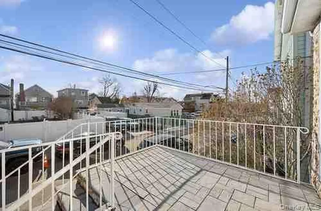 10223 164th Drive Howard Beach NY 11414