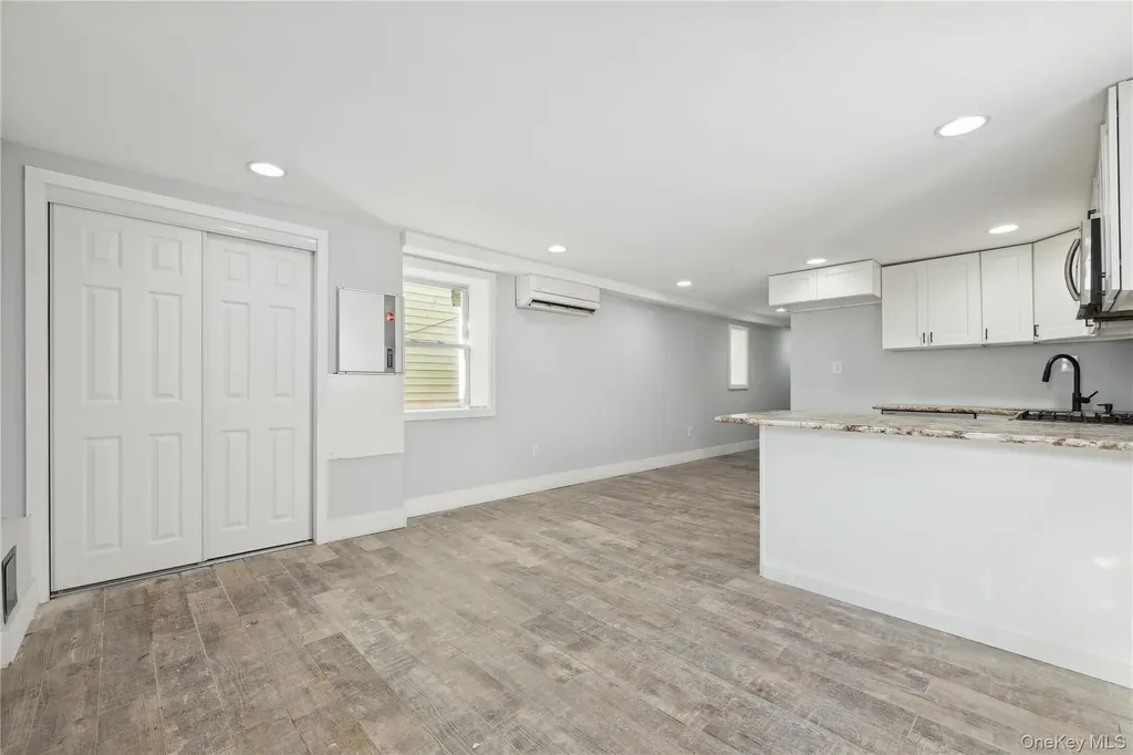 10223 164th Drive Howard Beach NY 11414
