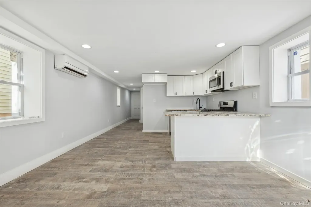 10223 164th Drive Howard Beach NY 11414