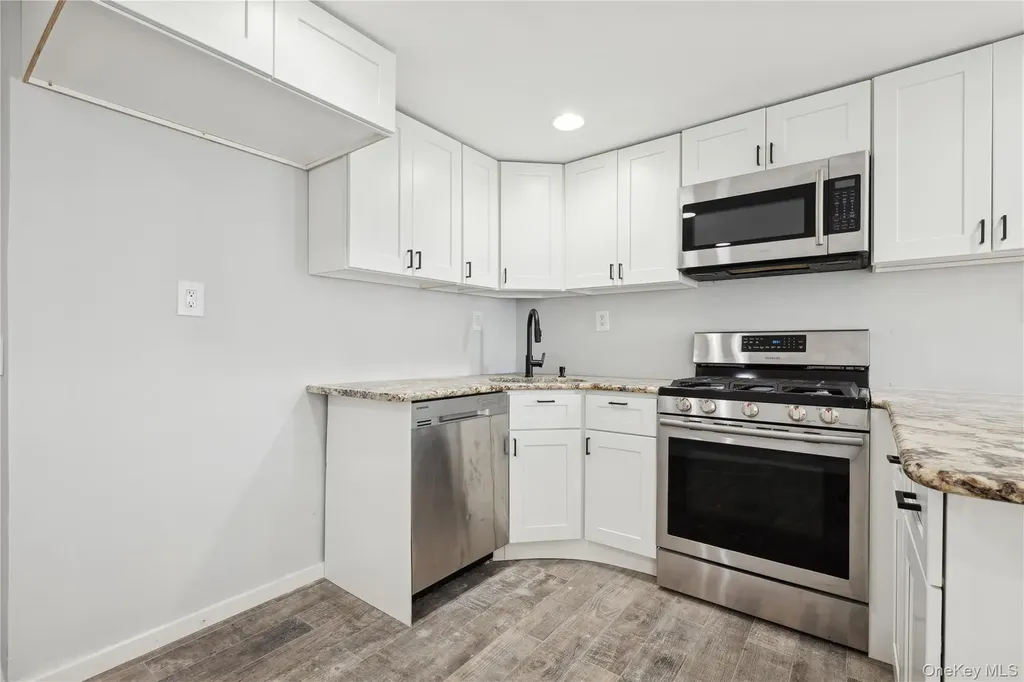 10223 164th Drive Howard Beach NY 11414