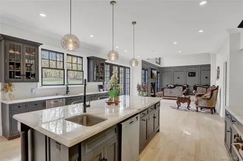 119 Wheatley Road Old Westbury NY 11568