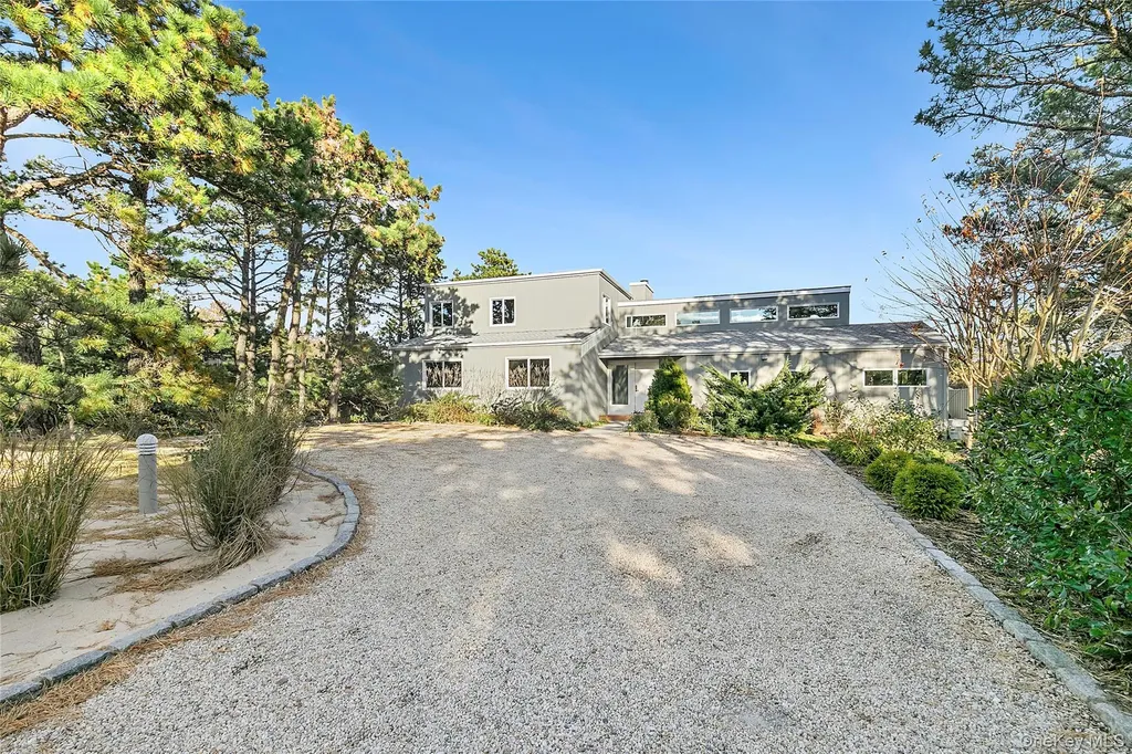 37 Gilberts Path Amagansett NY 11930