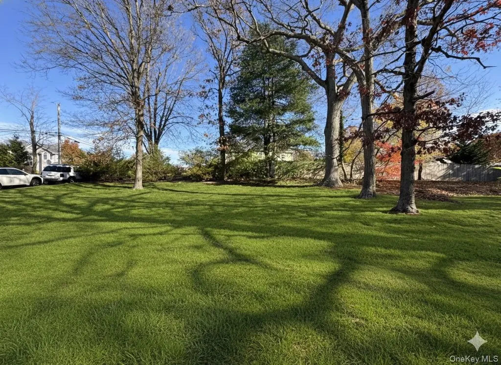 4 Washington Avenue Smithtown NY 11787