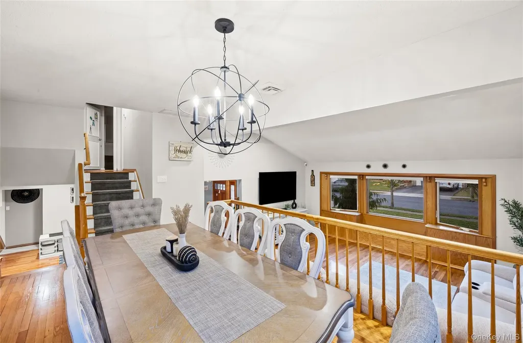1734 Roberta Lane Merrick NY 11566