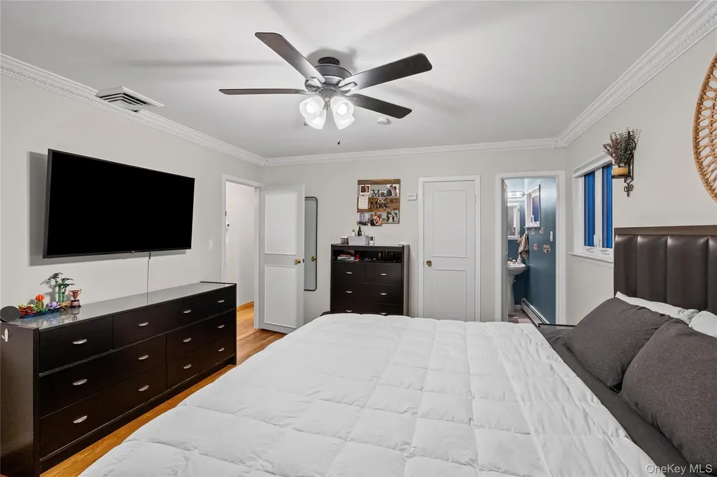 1734 Roberta Lane Merrick NY 11566