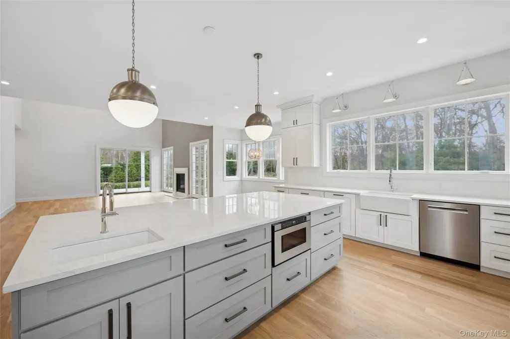 150 Deer Run Southold NY 11971