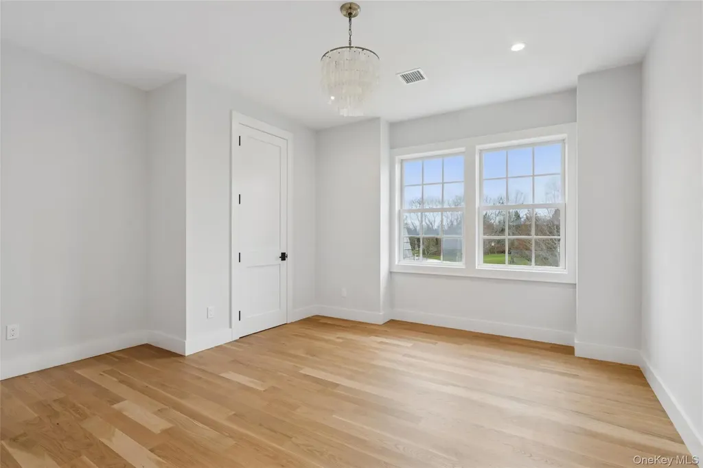 150 Deer Run Southold NY 11971