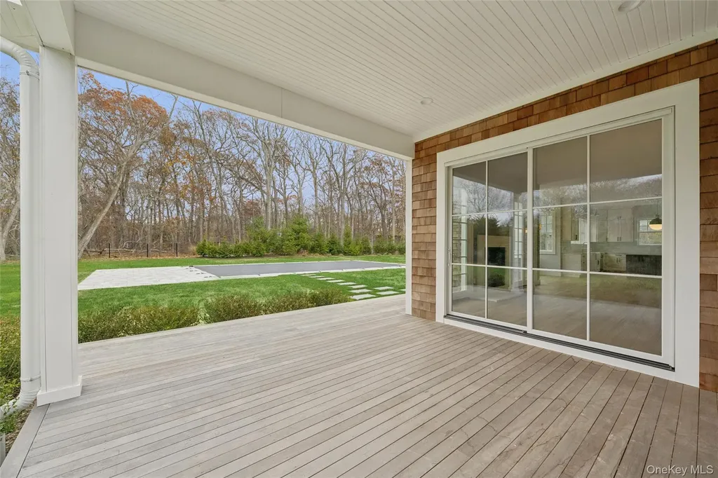 150 Deer Run Southold NY 11971