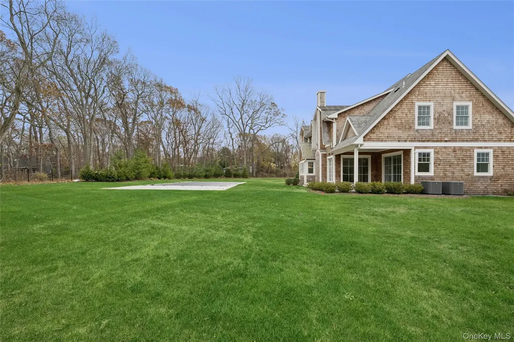 150 Deer Run Southold NY 11971