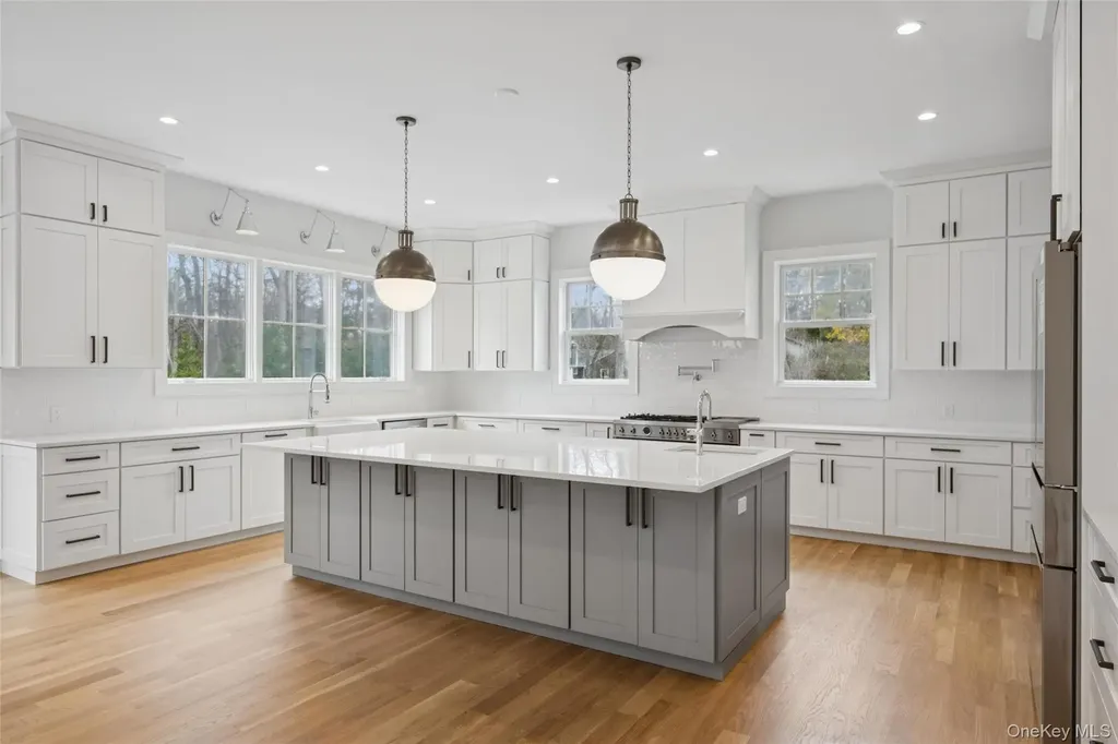 150 Deer Run Southold NY 11971
