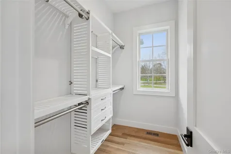 150 Deer Run Southold NY 11971