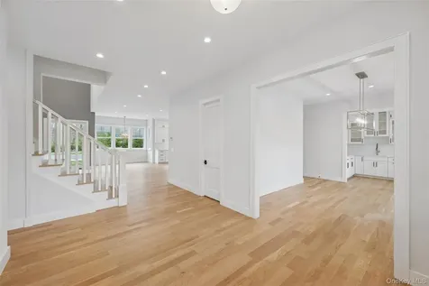 150 Deer Run Southold NY 11971