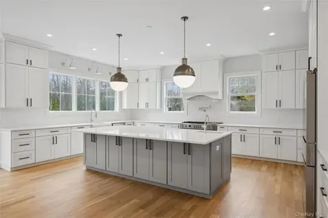 150 Deer Run Southold NY 11971