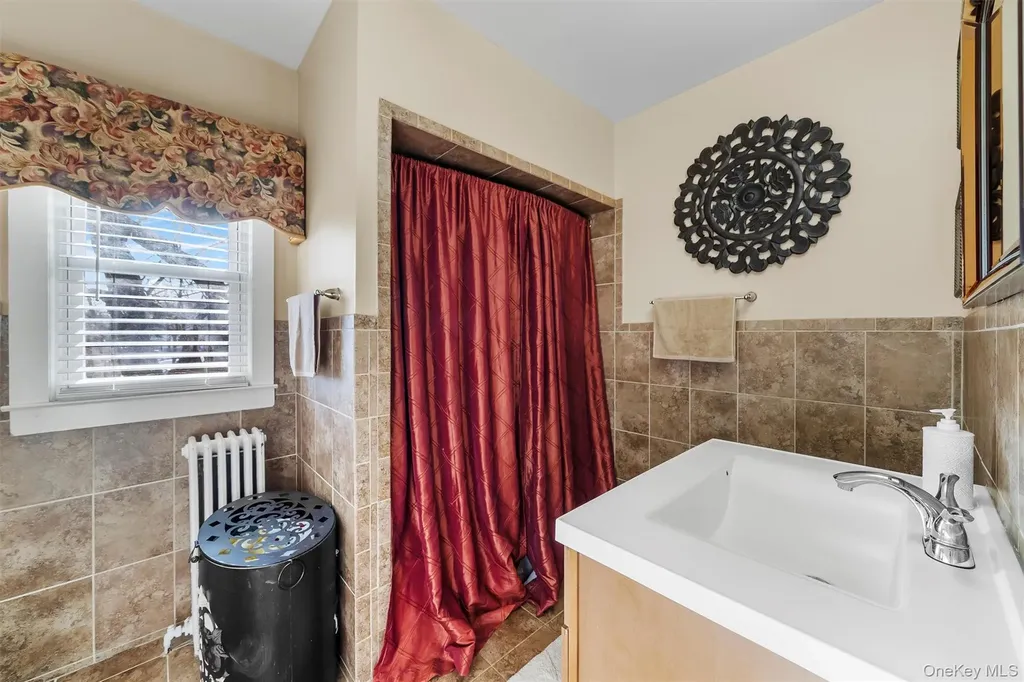9 Hillside Avenue Haverstraw NY 10927